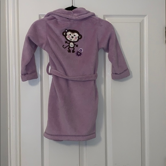 Monkey Robe - Picture 2 of 5